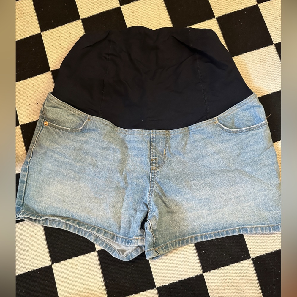 Maternity MIDI Short